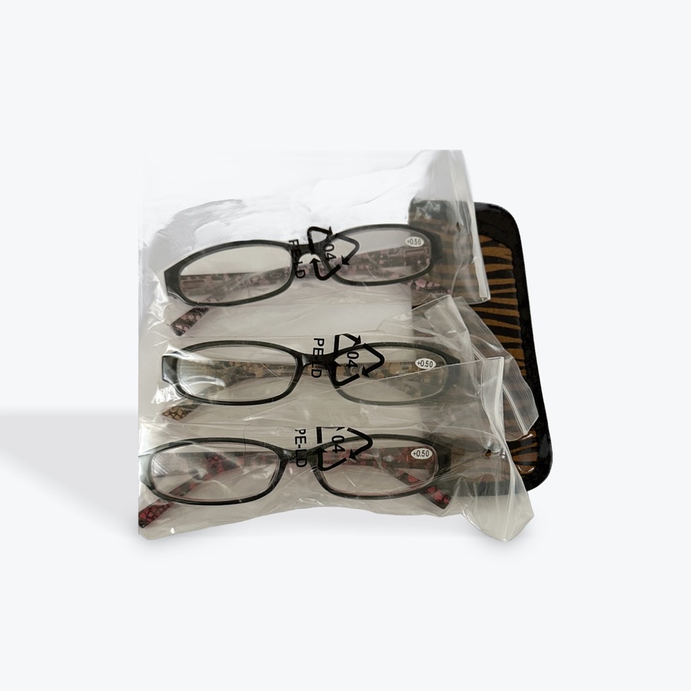 Set of 3 Reading Glasses +0.50 | Polka Dot Arms | Non-Prescription